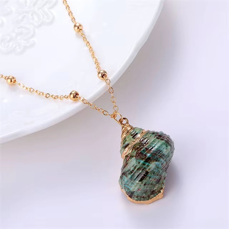 Hot 2019 Bohemia Conch Shells Necklace Sea Beach Pendant Necklace for Women Female Cowrie Summer Party Gift Jewelry