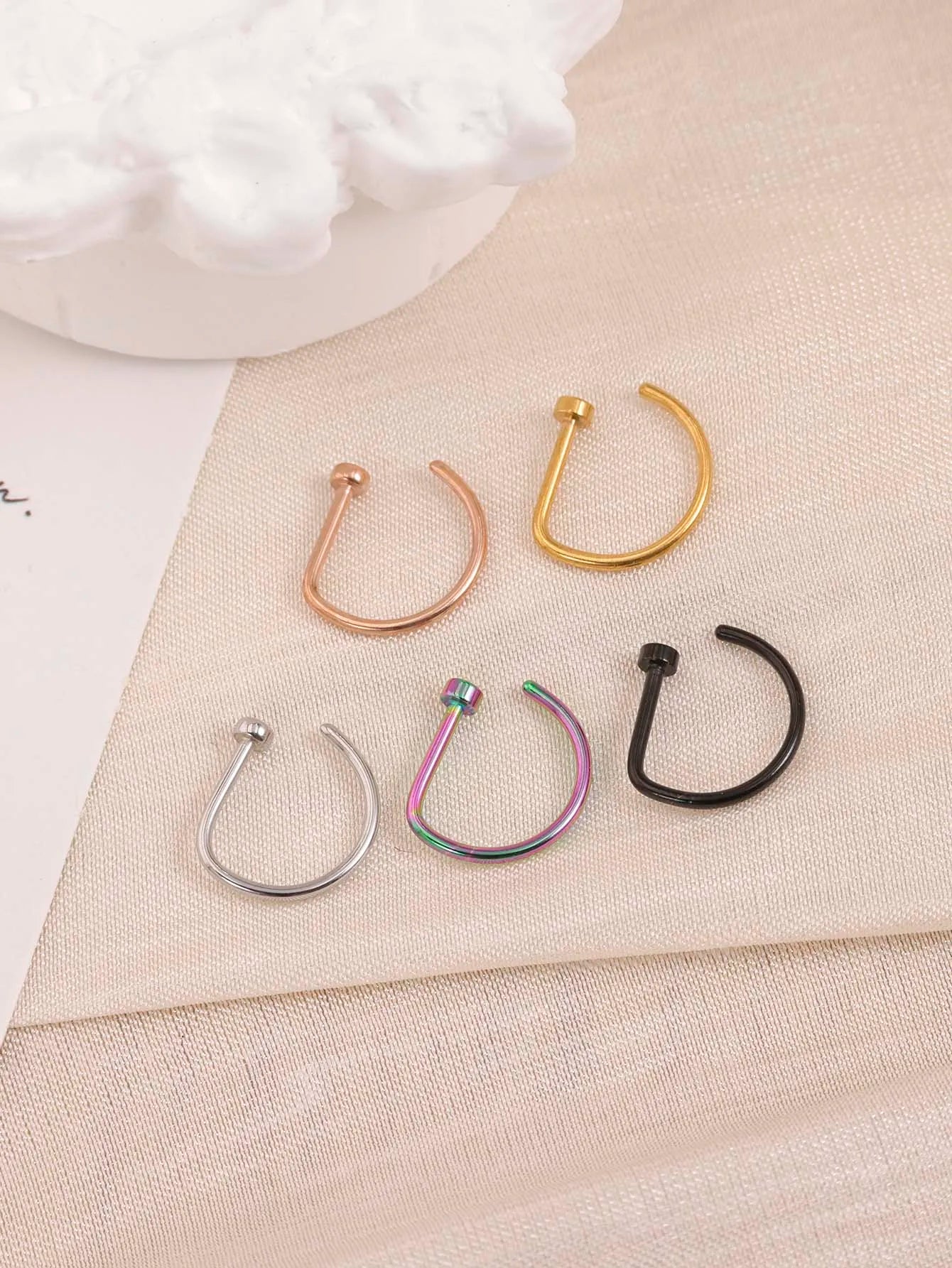 New Curved Barbells Fake Nose Piercing D Shaped Tragus Helix Stud Earring Hoop Septum Stainless Steel Ring Nostril Body Jewelry