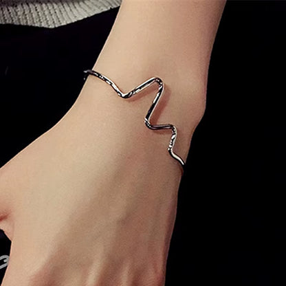 Open Cuff Punk Bracelets & Bangle Fashion Jewelry for Women Men Pulseras Mujer Heartbeat Leaf Arrow Triangle Heart Bracelet HOT