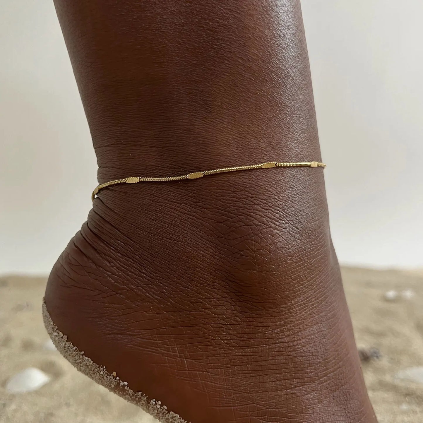 Women'S Dainty Squashed Snake Chain Anklets Jewelry, Gold Color Stainless Steel Minimalist Anklet for Daily Beach Holiday