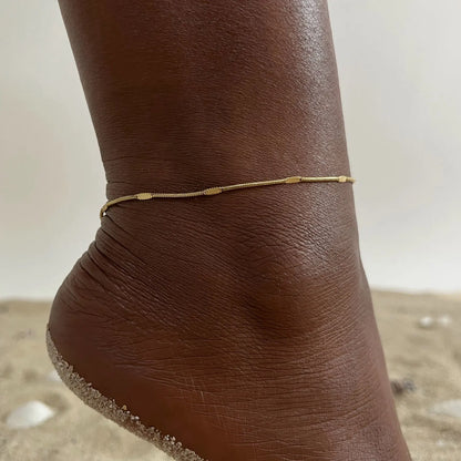 Women'S Dainty Squashed Snake Chain Anklets Jewelry, Gold Color Stainless Steel Minimalist Anklet for Daily Beach Holiday